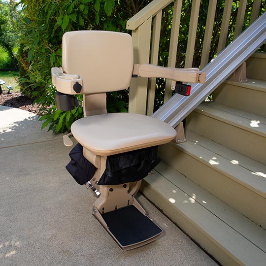 Bruno Elite straight outdoor chair lift